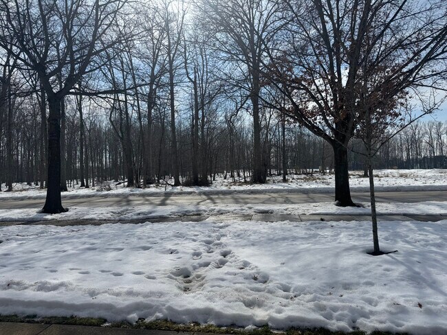 Building Photo - 1100 Tollis Pkwy