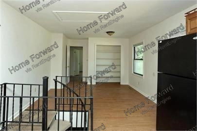 Building Photo - 353 Boiling Springs Dr