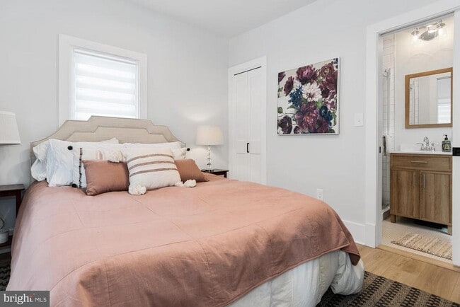 Building Photo - 207 Dodson Ave