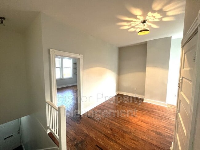 Building Photo - 509 N 30th St