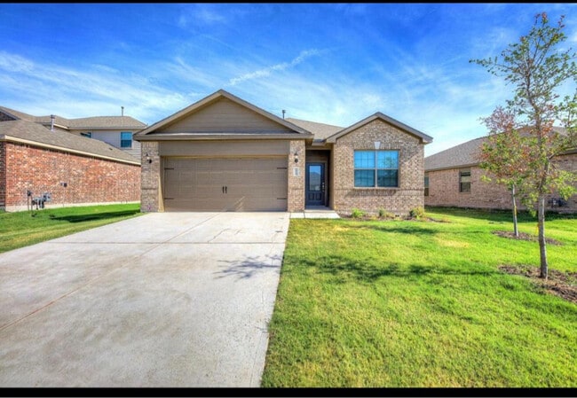 Primary Photo - 1817 Liam Dr