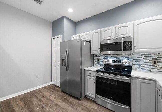 Building Photo - 11231 Kapok Grand Cir