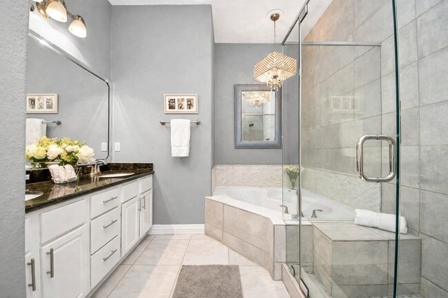 Building Photo - 3507 Jackson St