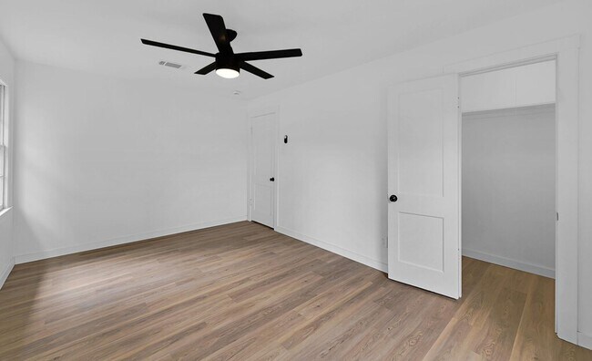 Building Photo - Newly Renovated 3 Bed, 2 Bath Home in Waco