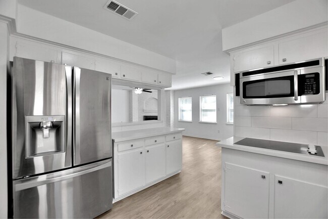 Building Photo - 10513 Moorberry Ln