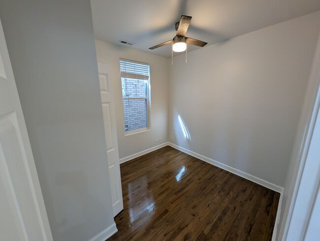 Building Photo - AM-Moffat LLC