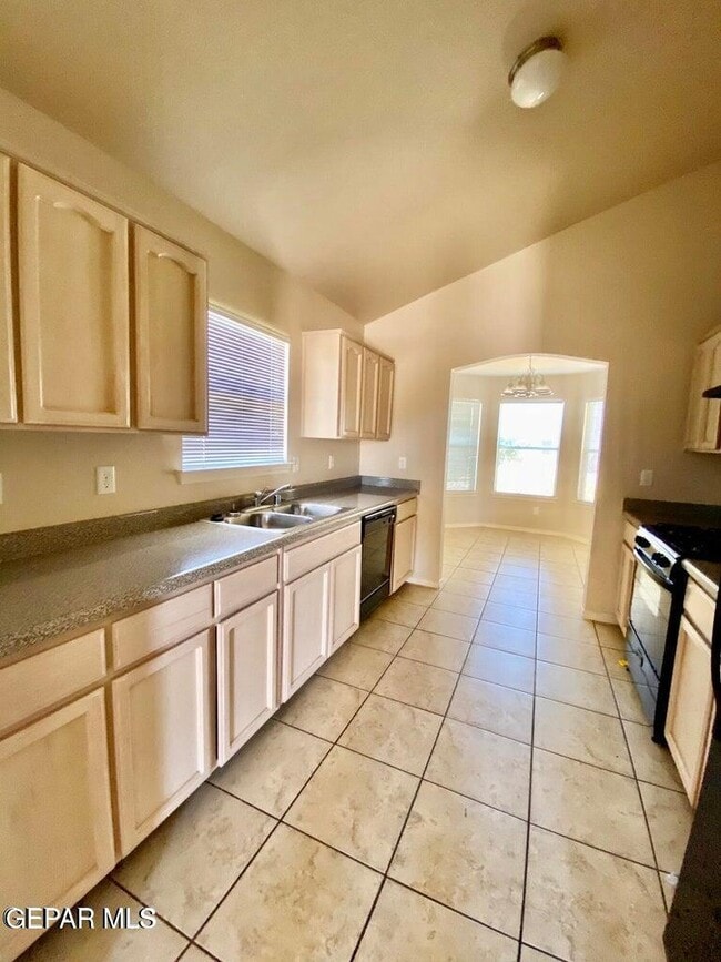 Building Photo - 11793 Jim Webb Dr