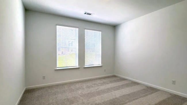 Building Photo - 7 Peeples Dr