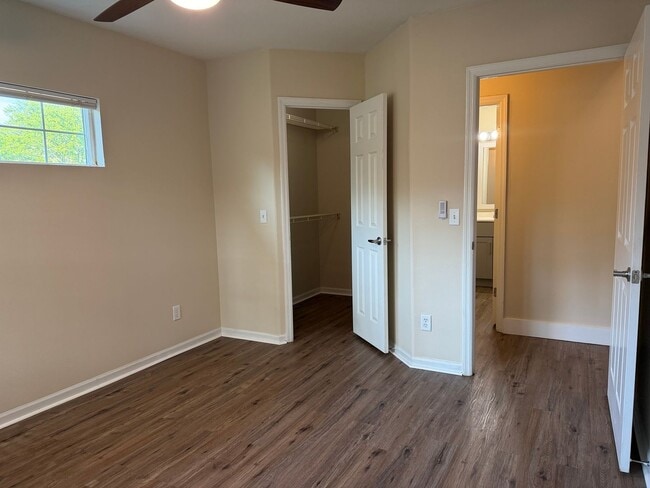 Building Photo - Plantation Point - Second Floor Villa