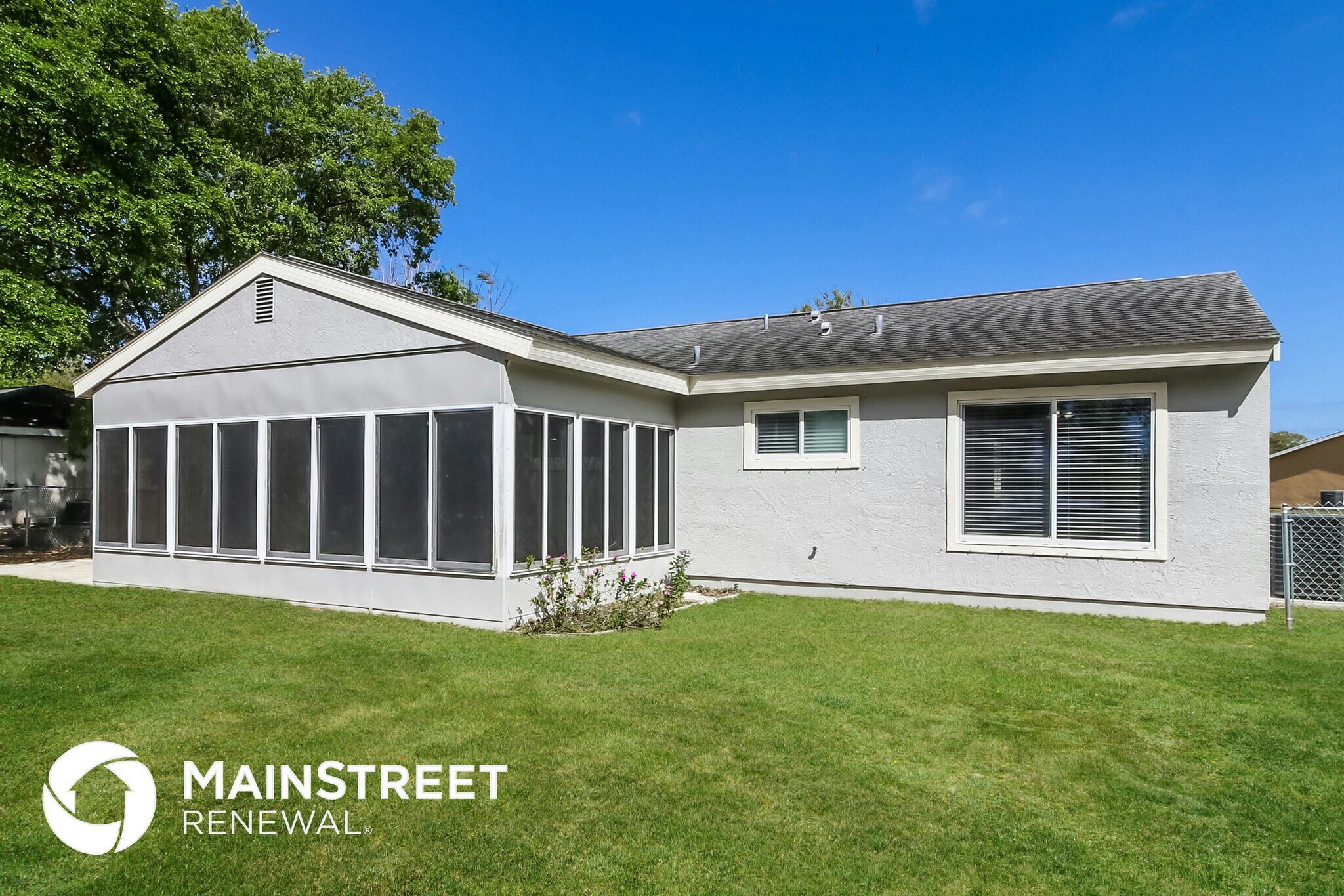 Building Photo - 5142 Escalante Dr