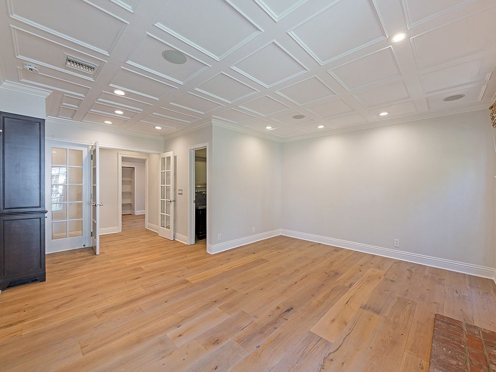 Building Photo - 5463 Katherine