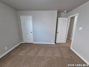 Building Photo - 2634 Willow Pond