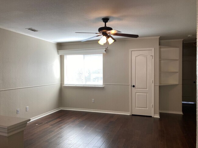 Building Photo - House For Lease in Allen