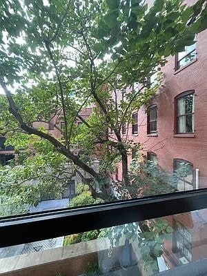 Building Photo - 540 W 28th St