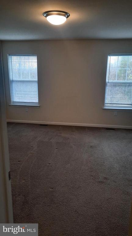 Building Photo - 945 Admiral's Quay Dr