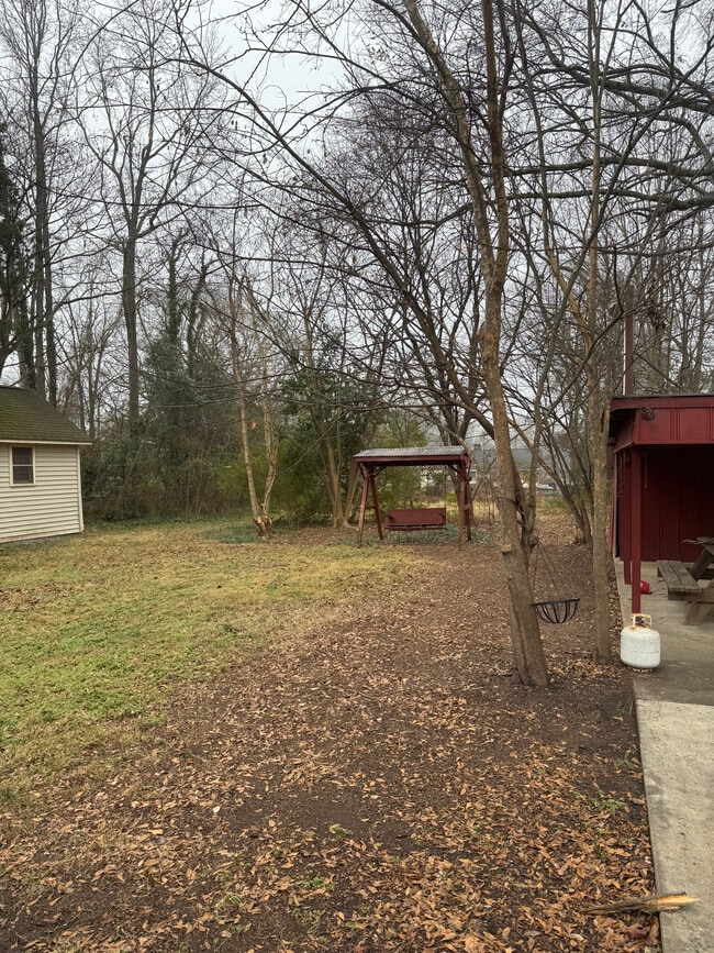 Building Photo - 230 Elaine Ave