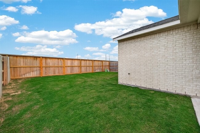 Building Photo - 7327 Blue Gentiana Ln