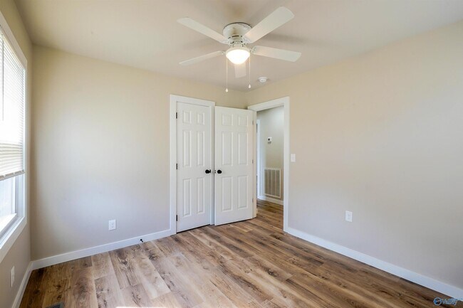 Building Photo - 3210 Stringfield Rd NW