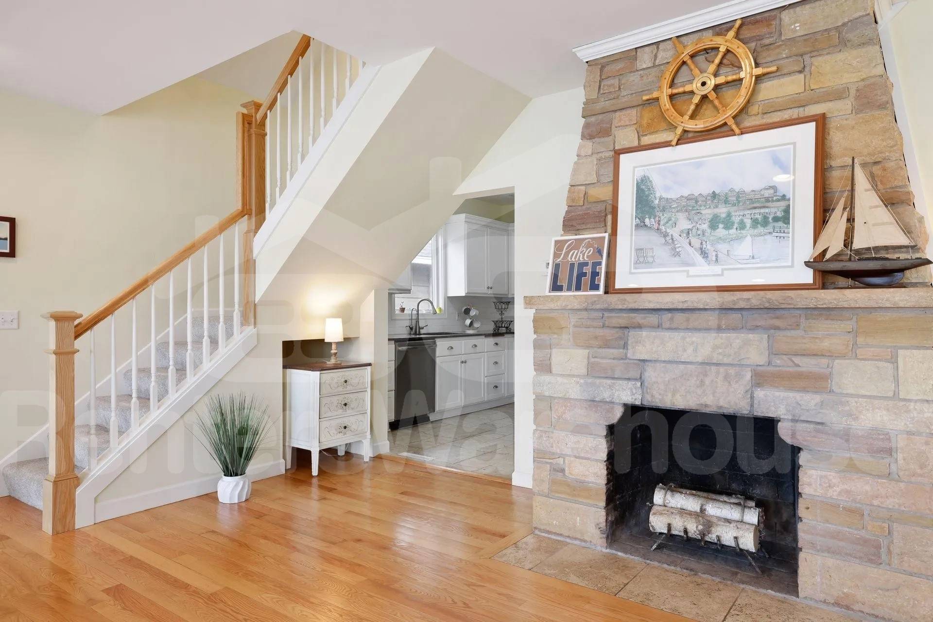 Building Photo - 605 Park Ln