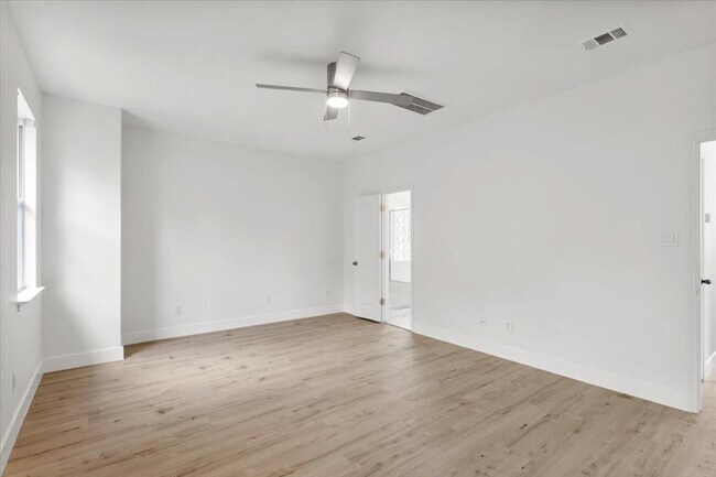 Building Photo - 3702 Tall Cedars Rd