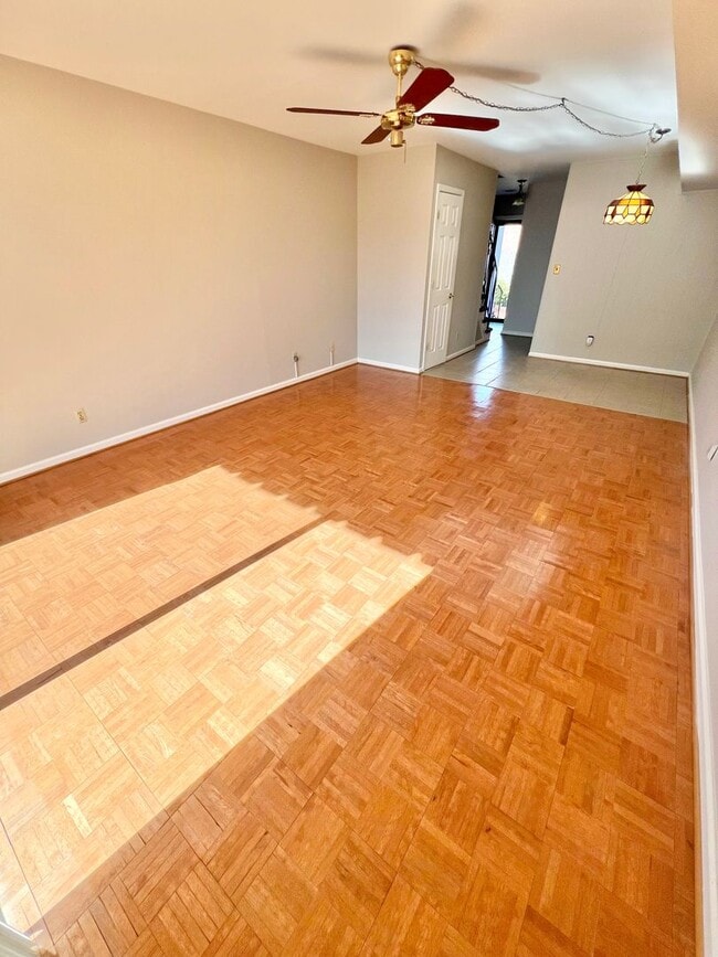 Building Photo - ***Waterfront Condo W/S/T INCLUDED!