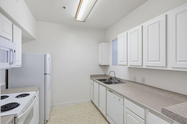 Building Photo - 6955 N Durango Dr