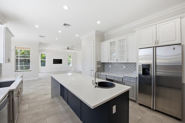 Building Photo - 11788 Knightsbridge Pl