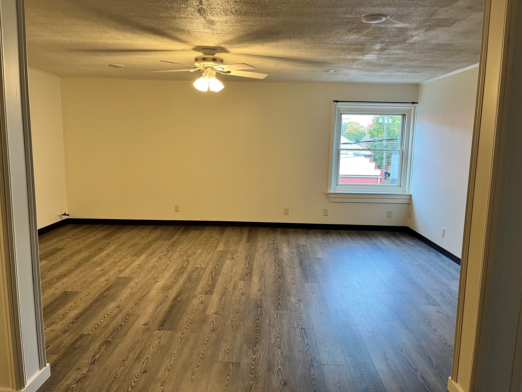 Building Photo - 101 W Toledo St