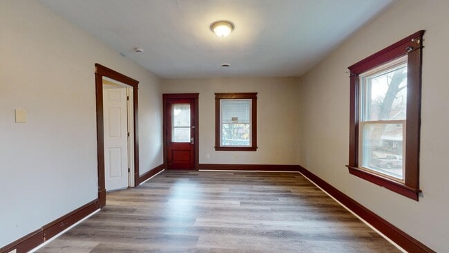 Building Photo - 3414 W 44th St