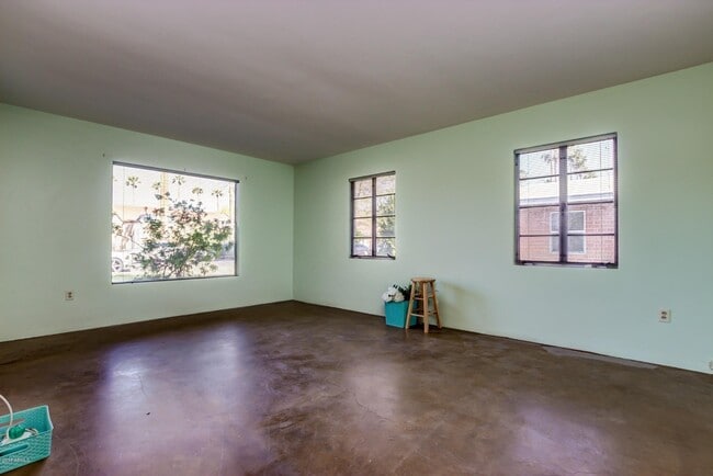 Building Photo - 1719 S El Camino Dr