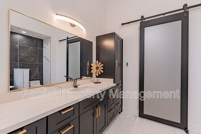 Building Photo - 13607 E Geronimo Rd