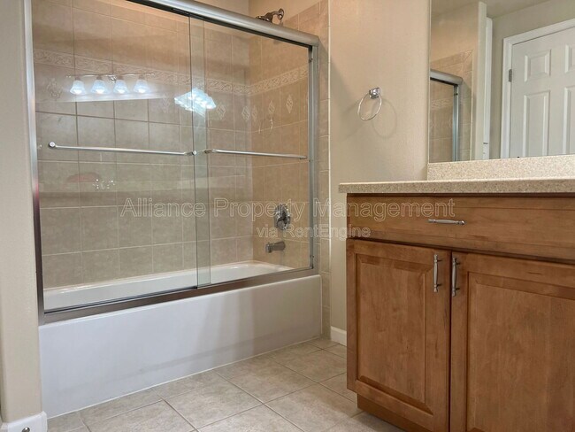 Building Photo - 9083 Musgrave St