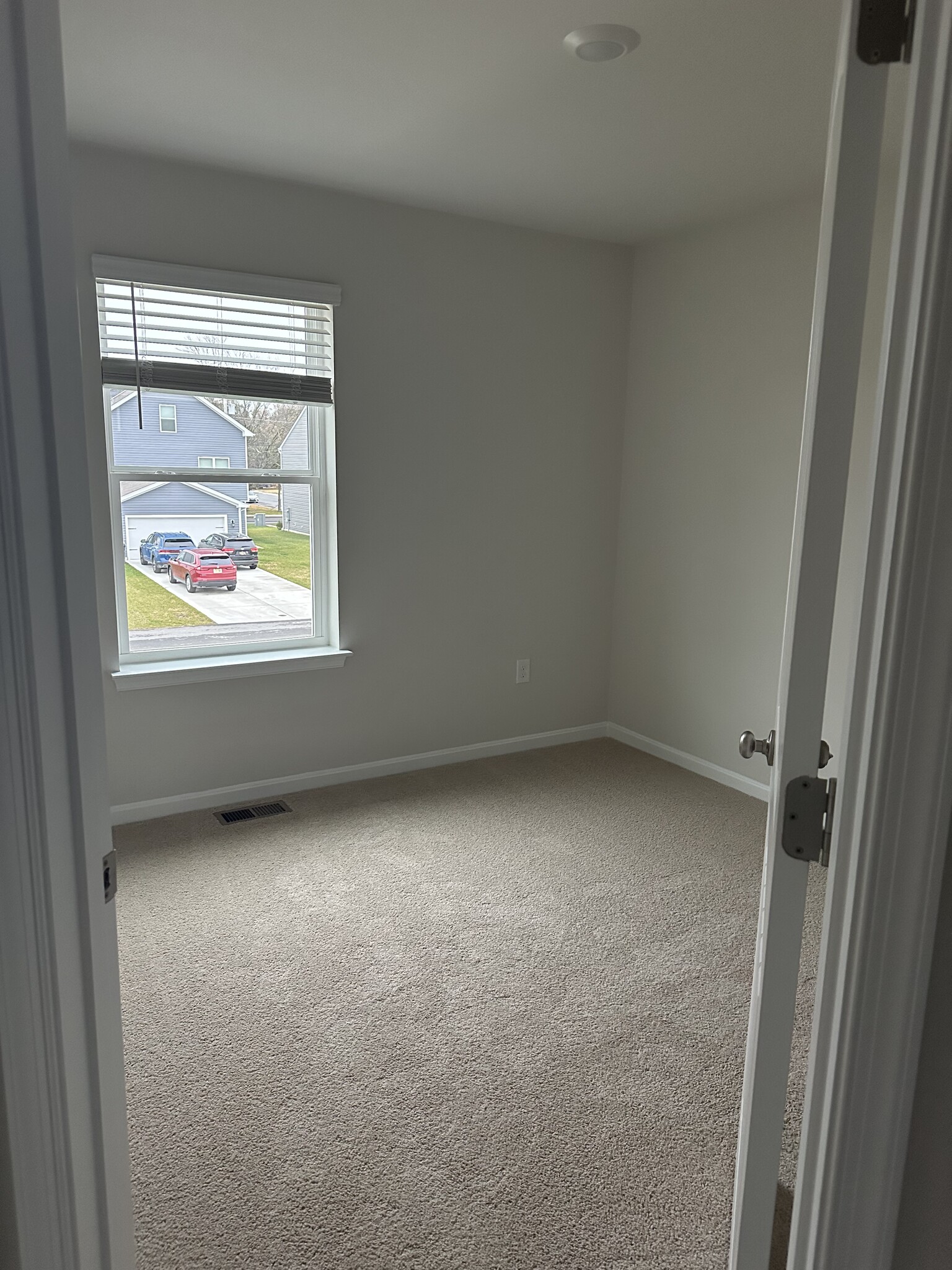 Building Photo - 10964 Farmerfield St