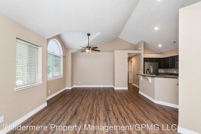 Building Photo - 2 br, 2 bath House - 5170 S. Surprise  Wy ...
