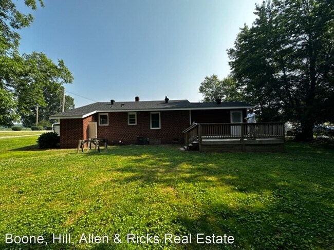 Building Photo - 3 br, 2 bath House - 6115 Stagecoach Road