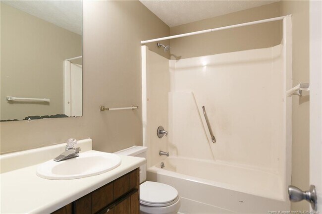 Building Photo - 1430 Tangora Ln