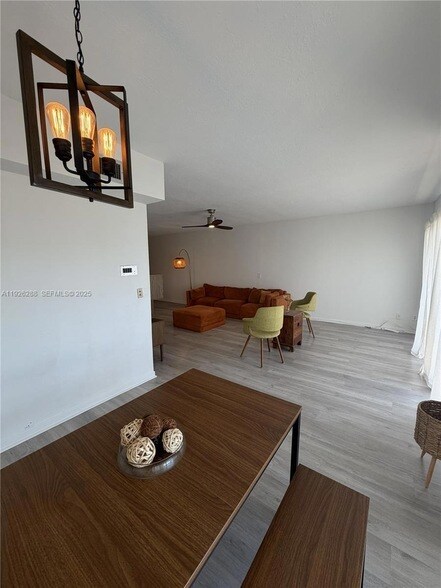 Building Photo - 9700 E Bay Harbor Dr