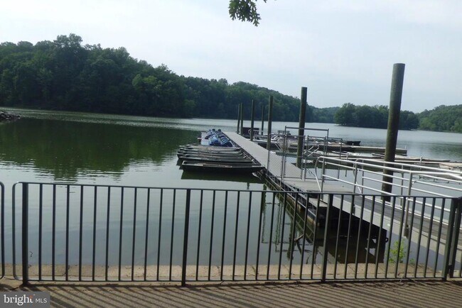 Building Photo - 3808 Delano St