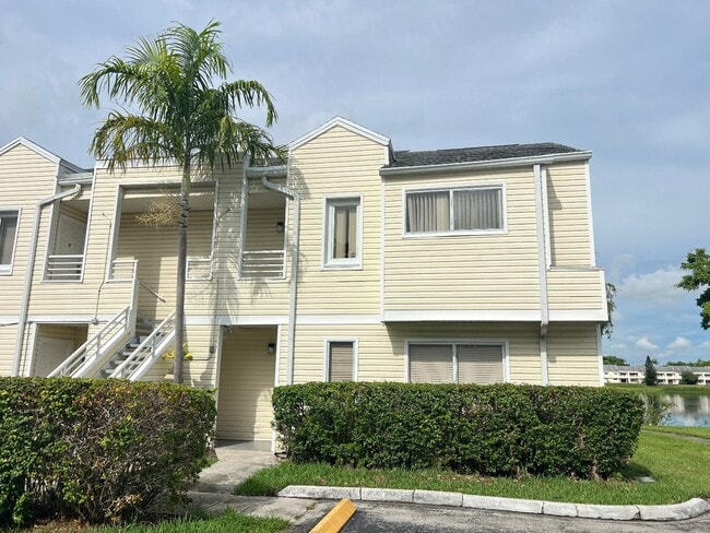 Primary Photo - 3477 NW 44th St