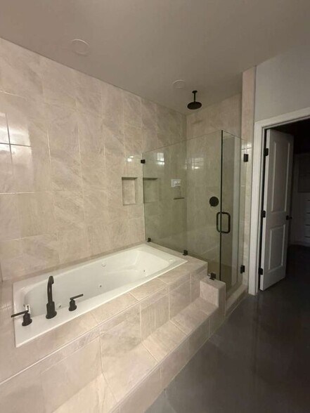 Building Photo - 3507 S Elevation Dr