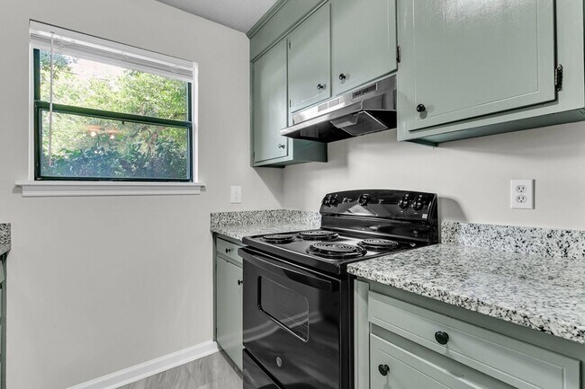 Building Photo - 216 Parlor Dr