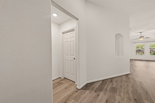 Building Photo - 3630 Barkers Run