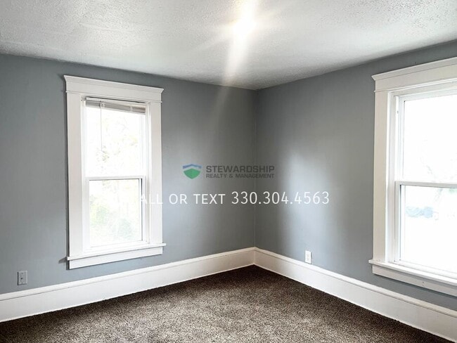 Building Photo - 2291 11th St SW