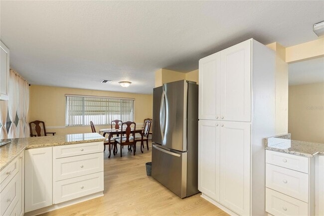 Building Photo - 3228 Rock Valley Dr