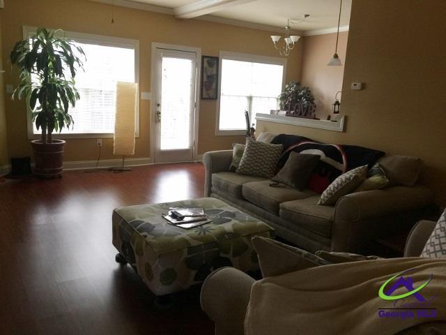 Building Photo - 260 Southland Station Dr