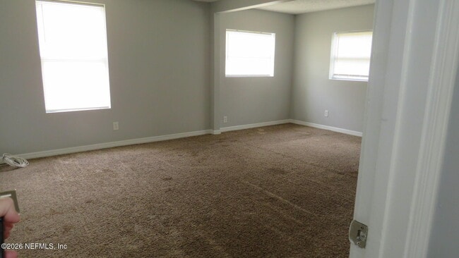 Building Photo - 1647 Dibble Cir E