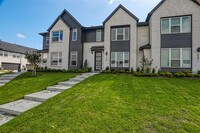 Building Photo - 2553 Huxley Mews