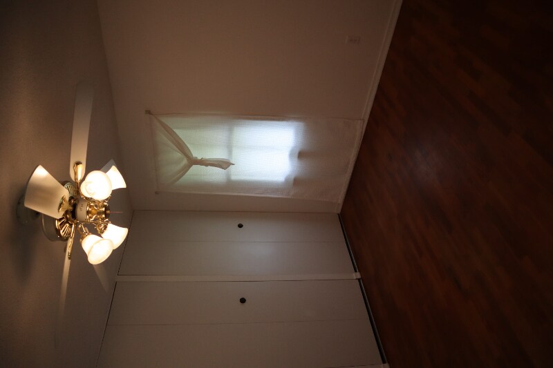 Building Photo - 275 Viking Dr