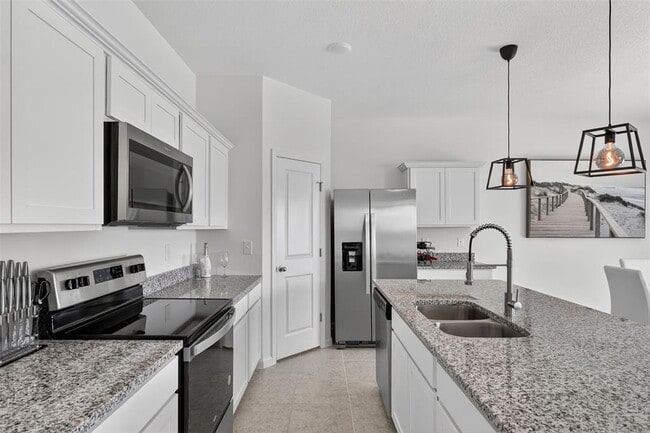 Building Photo - 1691 Bear Mountain Dr