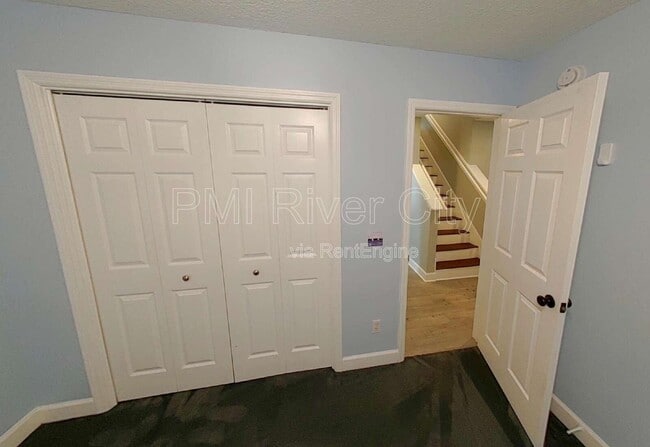 Building Photo - 1866 Sentry Oak Ct